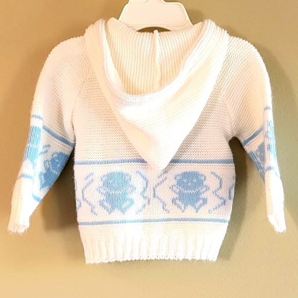 Vintage white knit hooded baby sweater - Picture 2 of 3